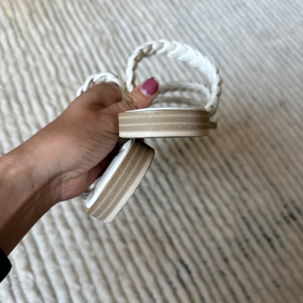 Dolce Vita Women's Iman Braided
Strap Slide Sandals - Picture 5 of 6